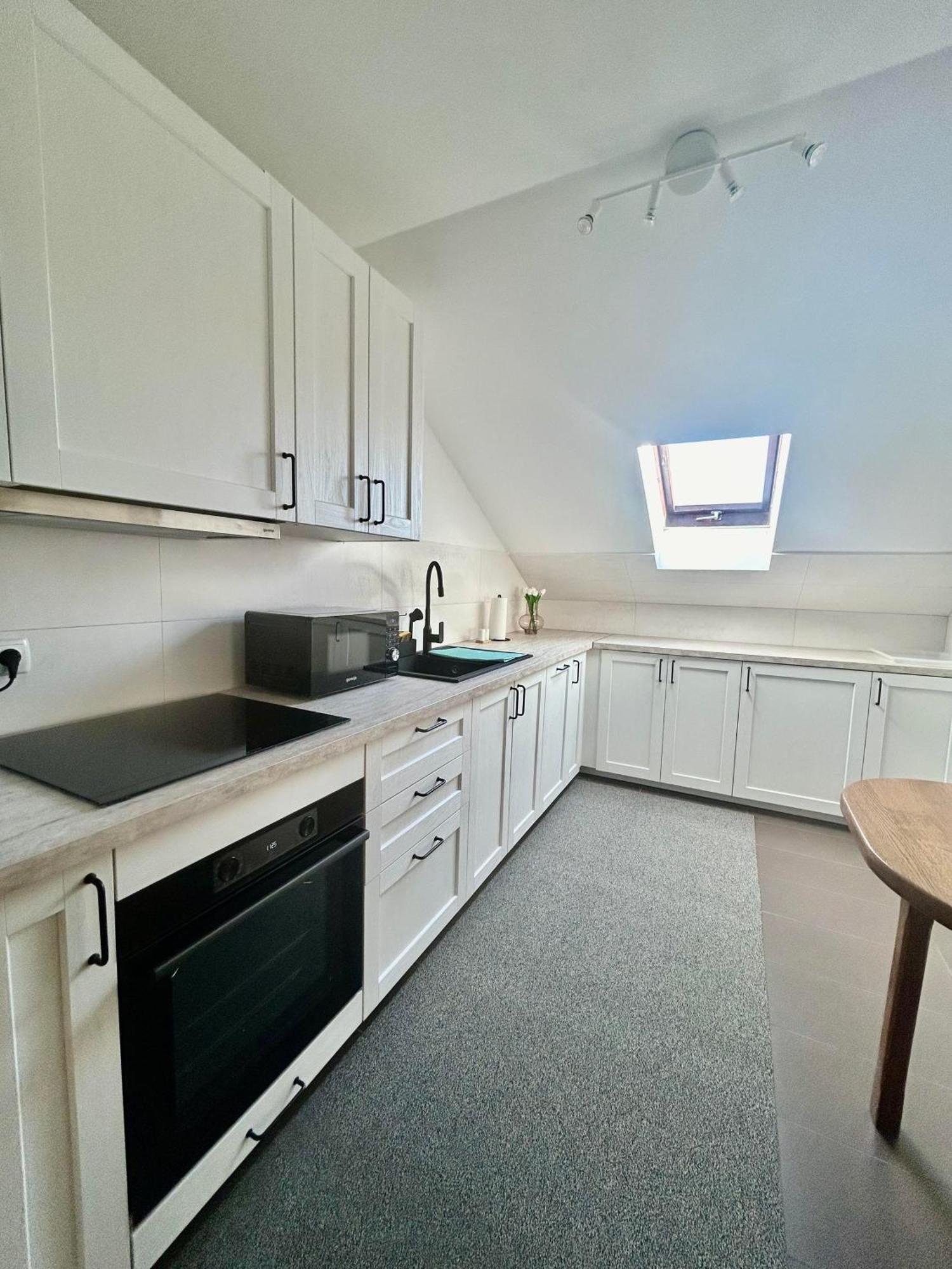 Apartman Tony Deluxe Near Zagreb Airport เวลิคาโกริตซา ภายนอก รูปภาพ