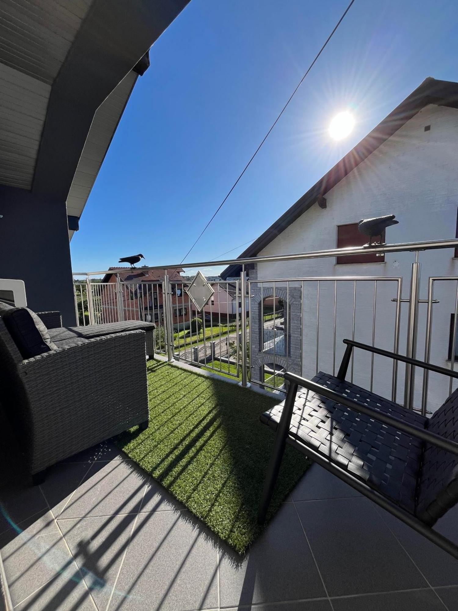 Apartman Tony Deluxe Near Zagreb Airport เวลิคาโกริตซา ภายนอก รูปภาพ